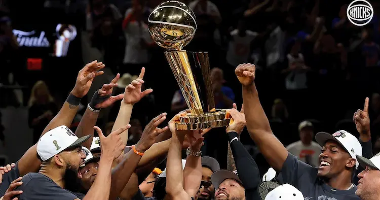 New York Knicks bate San Antonio Spurs, encerra jejum de 53 anos e volta ao topo da NBA