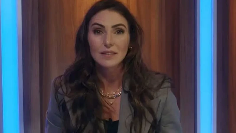 Glenda Kozlowski dá entrada em hospital após perder força nas pernas e revela diagnóstico: “Muita dor”