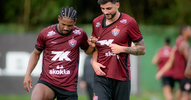 Entradas e saídas: Veja como ficou o elenco do Vitória após a pausa para a Copa do Mundo