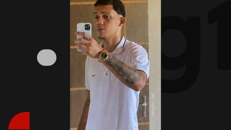 Jogador de futebol morre após bater motocicleta em cavalo no interior da Bahia