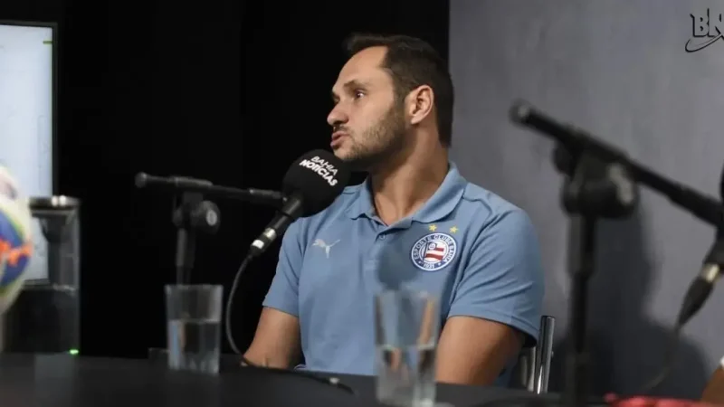 “Estratégia do clube passa pela oportunidade”: Vitor Ferraz explica voto do Bahia contra redução de estrangeiros no Brasileirão